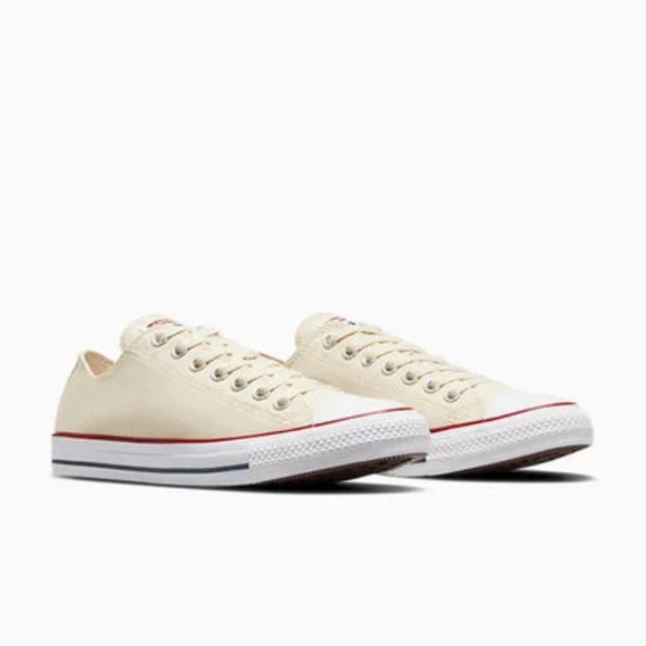 Chuck Taylor All Star Canvas - Picture 1 of 6